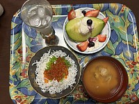 今日は、いくら、シラス丼を作りました