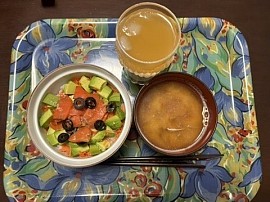 サーモン丼です。食べてね